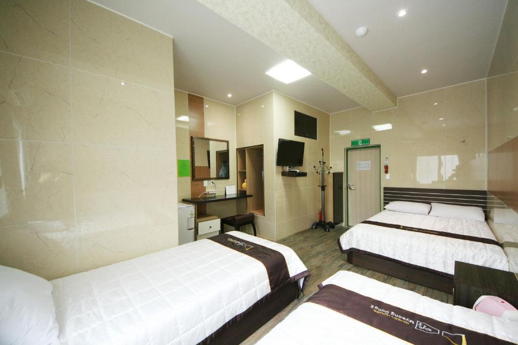 Guesthouse Myeongdong 2 Seoul Room photo