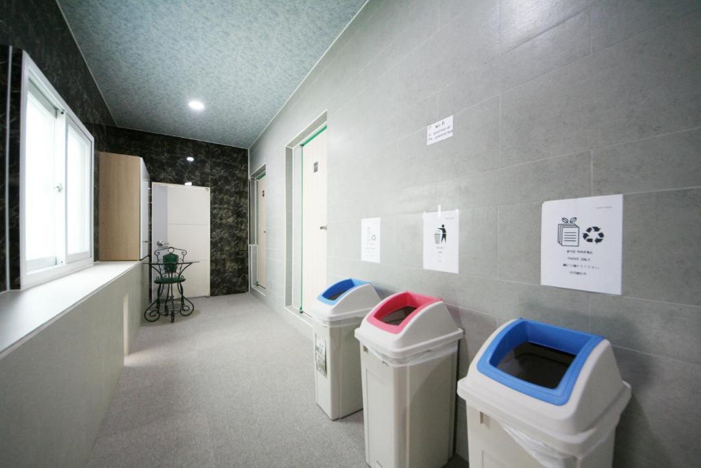 Guesthouse Myeongdong 2 Seoul Exterior photo